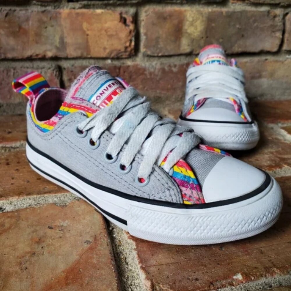 Converse All Star CTAS 669818F Wolf Gray Rainbow Stripe Sneaker Girls 11